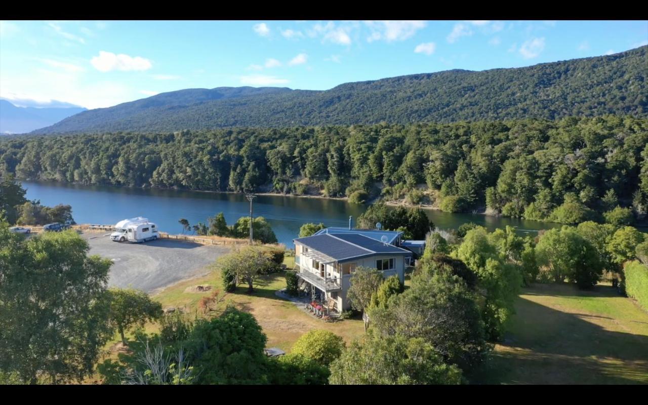 Glendale River View Manapouri Exterior photo